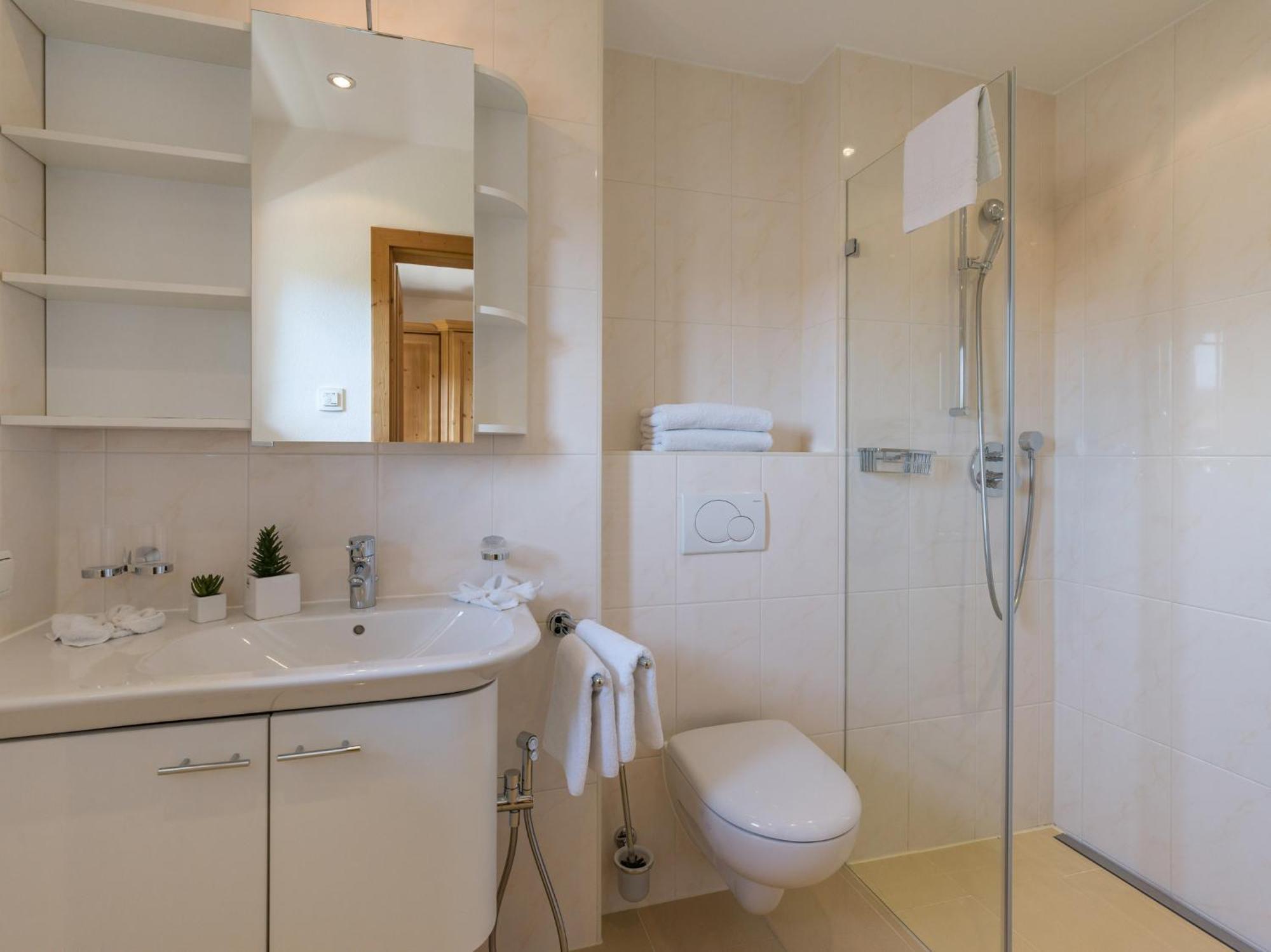 Landhaus Kitzhorn Appartement Hahnenkamm - By Nv-Appartements Kitzbühel Eksteriør billede